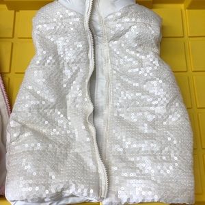 Girls puffer vest